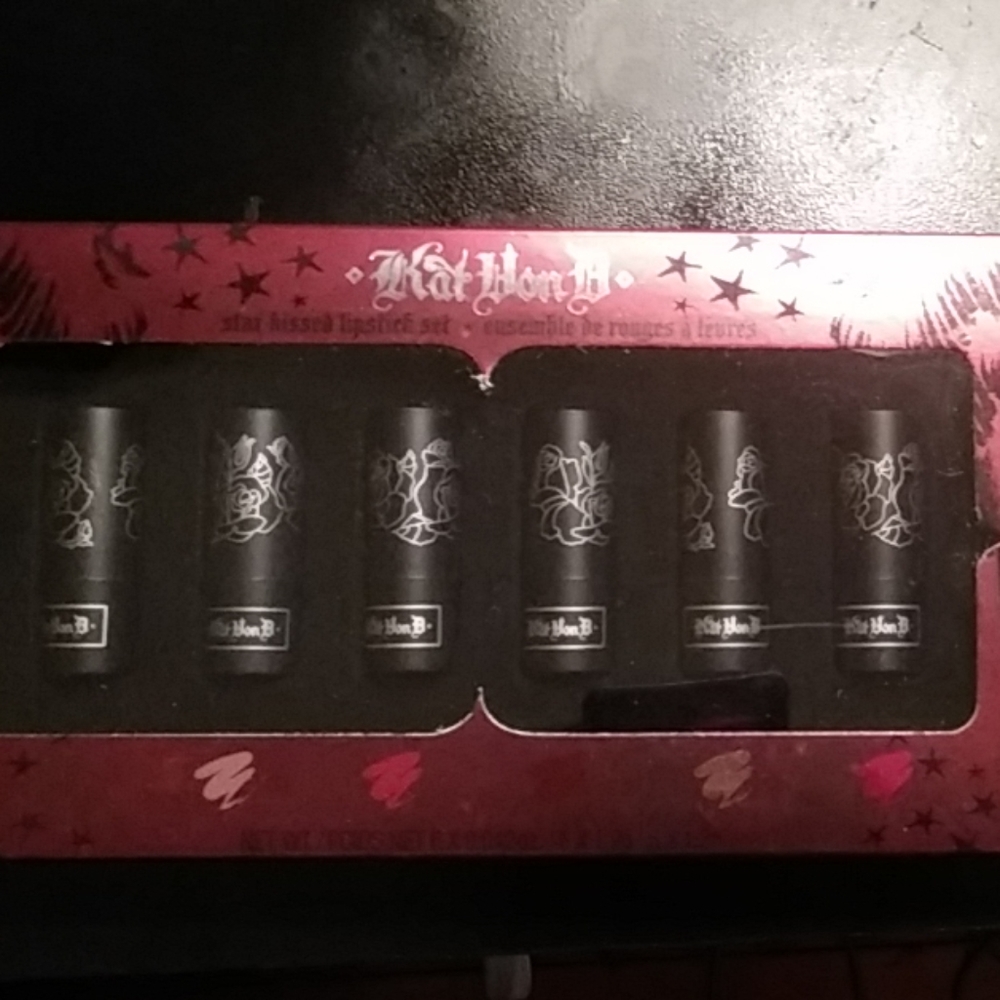 RARE Kat Von D Starkissed Lipstick set!😍